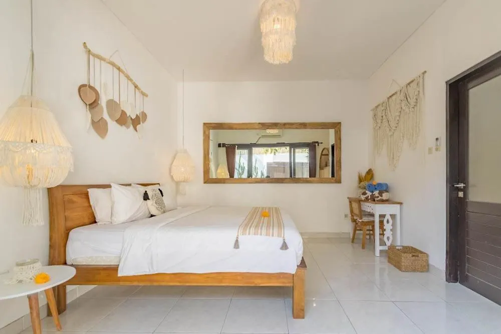 Seminyak Villa 2Bdr Pool 800M Ocean