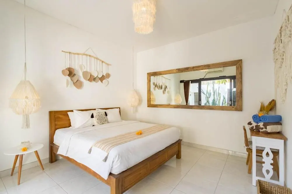 Seminyak Villa 2Bdr Pool 800M Ocean