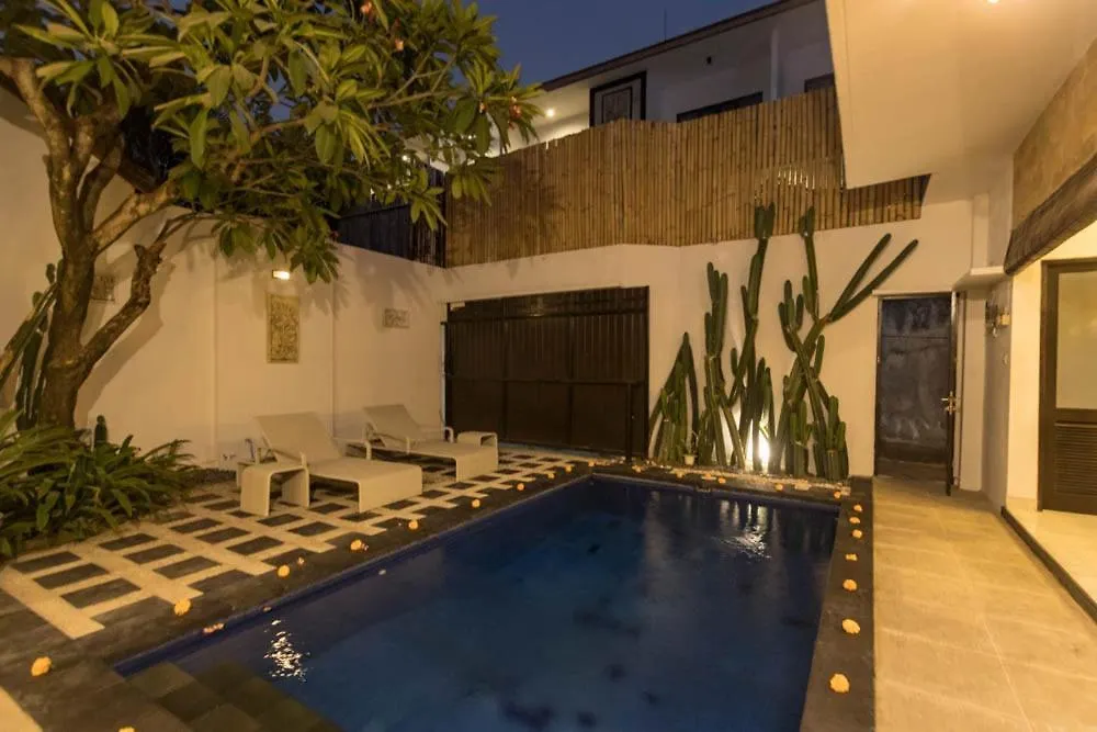Seminyak Villa 2Bdr Pool 800M Ocean